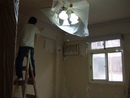 永沁油漆工程 - 油漆施作前吊燈保護